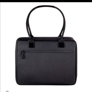 NWOT Mac Travel Case